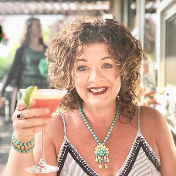 Meet your Posher, Heather - Picture 1 of 1